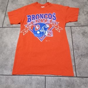Broncos 80s Single Stitch Vintage Logo 7 Tee
